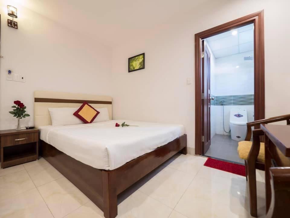 Golden House Hotel Da Nang Exterior foto